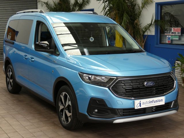 2023 73 Ford Grand Tourneo Connect 2.0 EcoBlue Active MPV 5dr Diesel DCT Euro 6 (s/s) (122 ps)