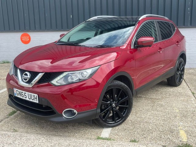 2015 65 Nissan Qashqai 1.2 DIG-T Tekna SUV 5dr Petrol Manual 2WD Euro 6 (s/s) (115 ps)