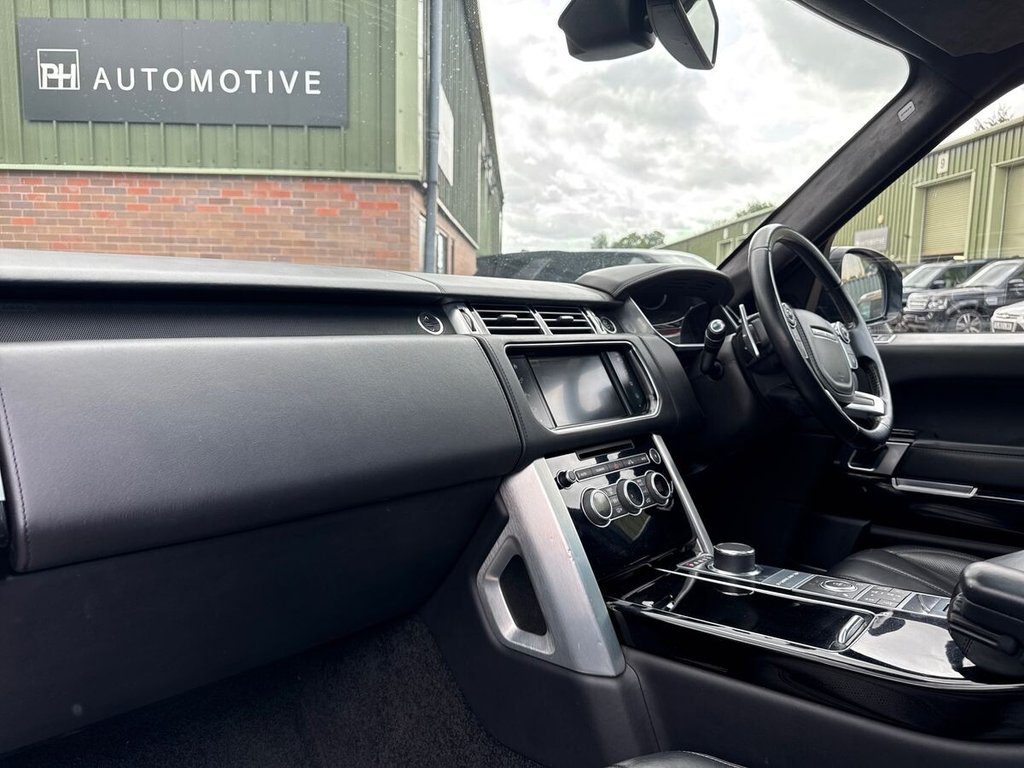 USED 2016 66 LAND ROVER RANGE ROVER 4.4 SD V8 Autobiography SUV 5dr Diesel Auto 4WD Euro 6 (s/s) (339 ps) MASSAGE SEAT|MERIDIAN SURROUND
