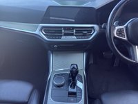 USED 2020 20 BMW 3 SERIES 2.0 *SUNROOF* 330e 12kWh M Sport Saloon 4dr Petrol Plug-in Hybrid Auto Euro 6 (s/s) (292 ps) SUNROOF, HEAD UP DISPLAY