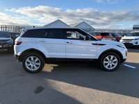 USED 2015 65 LAND ROVER RANGE ROVER EVOQUE 2.0 TD4 SE Tech SUV 5dr Diesel Manual 4WD Euro 6 (s/s) (180 ps) ANOTHER ABSOLUTE BEAUTY, JUST IN AND FINISHED IN STUNNING WHITE PAINT+4 WHEEL DRIVE+DIESEL+SERVICE HISTORY+ULEZ COMPLIANT+FULL, TWO TONE LEATHER INTERIOR+FULL PANORAMIC GLASS ROOF+SATELLITE NAVIGATION+PARK ASSIST+CLIMATE CONTROL+18 INCH ALLOY WHEELS+COST NEW &pound;34745 MAKING THIS USED VEHICLE AMAZING VALUE AT OUR LOW PRICE+1 FULL YEARS MOT PRIOR TO COLLECTION+CALL NOW TO ARRANGE A VIEWING+THIS VEHICLE IS NOT TO BE MISSED!!!!!!!!!!!!!!!!!!!!!!!!!!!!!!!!!!!!!!!