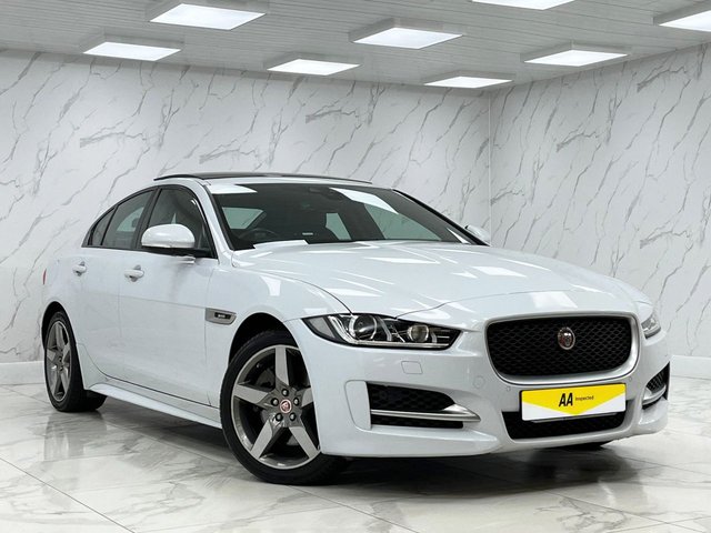 2016 Jaguar Xe 2L R-Sport 4dr - Photo 5