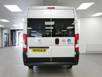 USED 2024 74 PEUGEOT BOXER 435 2.2 B/HDI 140 L4 X-LONG PROFESSIONAL PREMIUM + 17 SEAT MINIBUS AIR CON | 17 SEATS | NON D1 LICENSE !