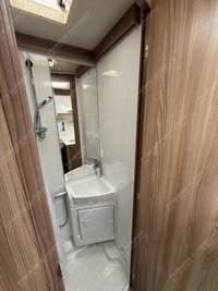 USED 2017 17 FIAT DUCATO SWIFT ESCAPE 685 6 BERTH MOTORHOME 
