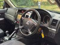 USED 2015 15 MITSUBISHI SHOGUN 3.2 DI-DC SG3 SUV 5dr Diesel Auto 4WD Euro 5 LWB (197 ps) 
