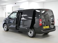 USED 2022 22 VAUXHALL COMBO L2 1.5 TURBO D 100 BHP 2300 LONG DYNAMIC EDITION ( SAT NAV ) 1 OWNER | SAT NAV | 3 SEATS | L2 LONG !