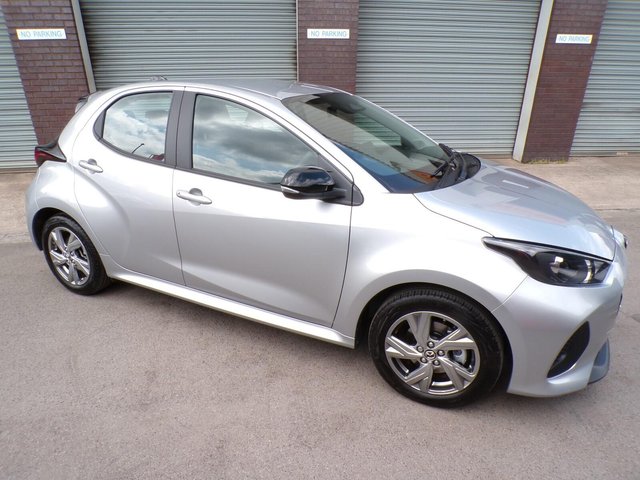 View our MAZDA 2 Hybrid