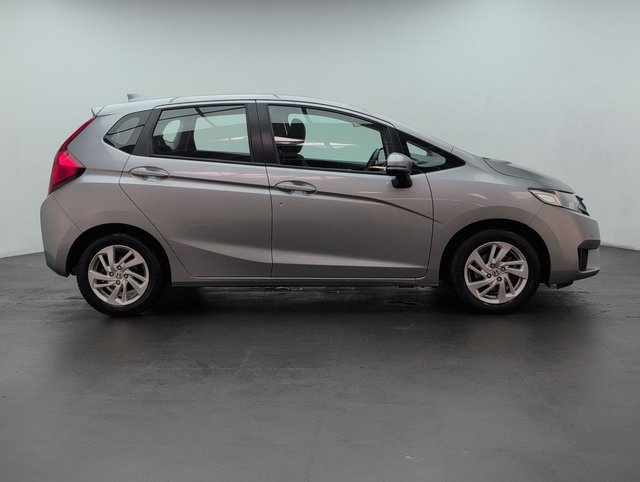 USED 2017 17 Honda Jazz 1.3 I-Vtec SE Navi Hatchback 5dr Petrol Manual Euro 6 (s/S) (102 Ps) Brake Assist+cruise Control