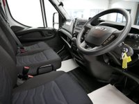 USED 2019 19 IVECO DAILY 70C18 3.0 D 180 BHP X-XLWB 7 SEATER CREWCAB DROPSIDE ( TAIL-LIFT ) 1 OWNER | AIR CON | TAIL-LIFT | 7 SEATS | DRW SPEC