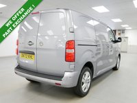 USED 2022 72 VAUXHALL VIVARO 3100 2.0 TURBO D 145 BHP SWB ELITE EDITION 6DR ( SAT NAV ) 1 OWNER | SAT NAV | 3100 WEIGHT | ELITE !