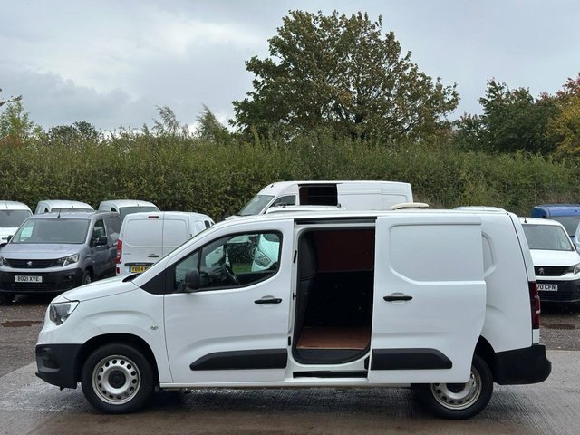 2019 VAUXHALL COMBO - Photo 9