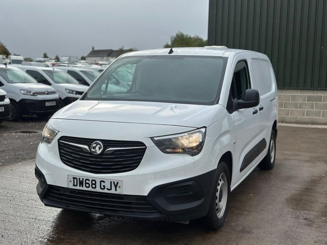 2019 VAUXHALL COMBO - Photo 5