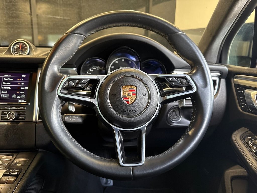 USED 2014 K PORSCHE MACAN 3.6T V6 Turbo SUV 5dr Petrol PDK 4WD Euro 6 (s/s) (400 ps) PANORAMIC ROOF|APPLE CARPLAY