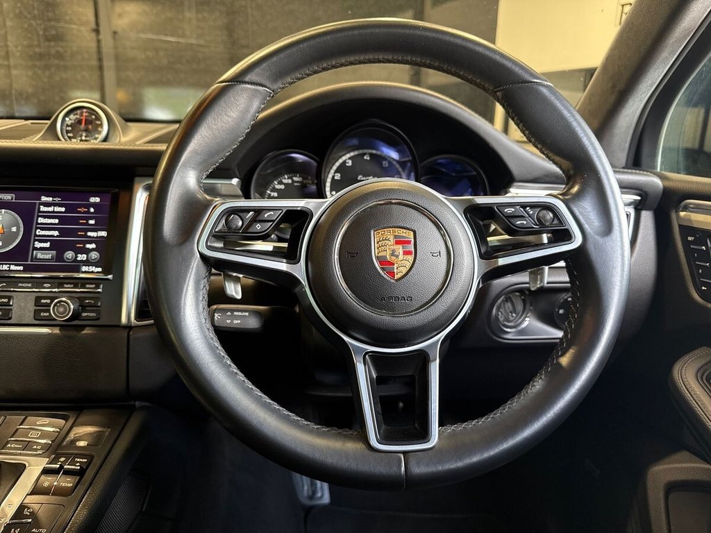 USED 2014 K PORSCHE MACAN 3.6T V6 Turbo SUV 5dr Petrol PDK 4WD Euro 6 (s/s) (400 ps) PANORAMIC ROOF|APPLE CARPLAY