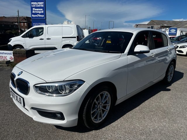 2017 BMW 1 SERIES - Photo 2