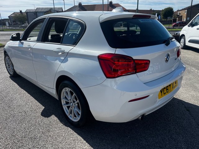 2017 BMW 1 SERIES - Photo 4