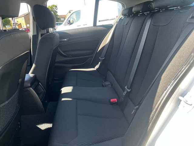 2017 BMW 1 SERIES - Photo 11