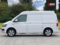 USED 2019 19 VOLKSWAGEN TRANSPORTER 2.0 TDI T32 BlueMotion Tech Highline 4Motion SWB Euro 6 (s/s) 5dr 1 OWNER! NEW CAMBELT! AIR CON