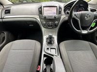 USED 2015 15 VAUXHALL INSIGNIA 2.0 CDTi Design Nav Hatchback 5dr Diesel Manual Euro 5 (130 ps) CRUISE CONTROL, BLUETOOTH, ALLOYS
