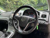 USED 2015 15 VAUXHALL INSIGNIA 2.0 CDTi Design Nav Hatchback 5dr Diesel Manual Euro 5 (130 ps) CRUISE CONTROL, BLUETOOTH, ALLOYS