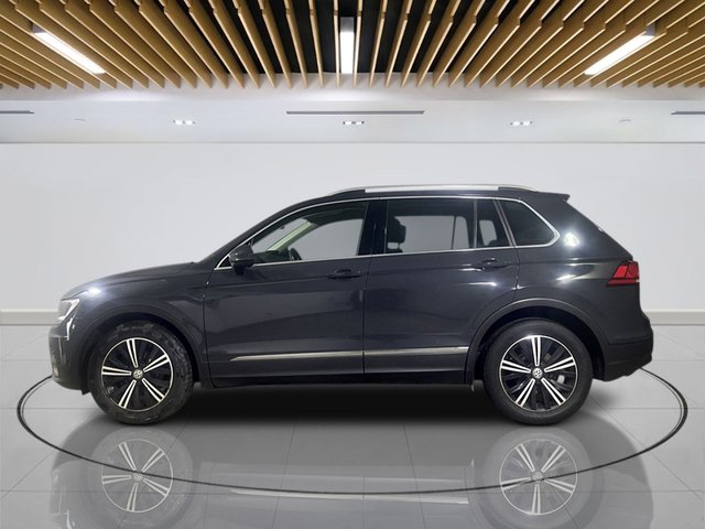 2018 Volkswagen Tiguan 2L SE Navigation 5dr - Photo 5