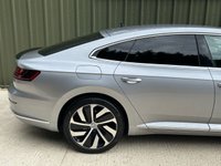 USED 2019 19 VOLKSWAGEN ARTEON 2.0 TDI R-Line Fastback 5dr Diesel DSG Euro 6 (s/s) (190 ps) 