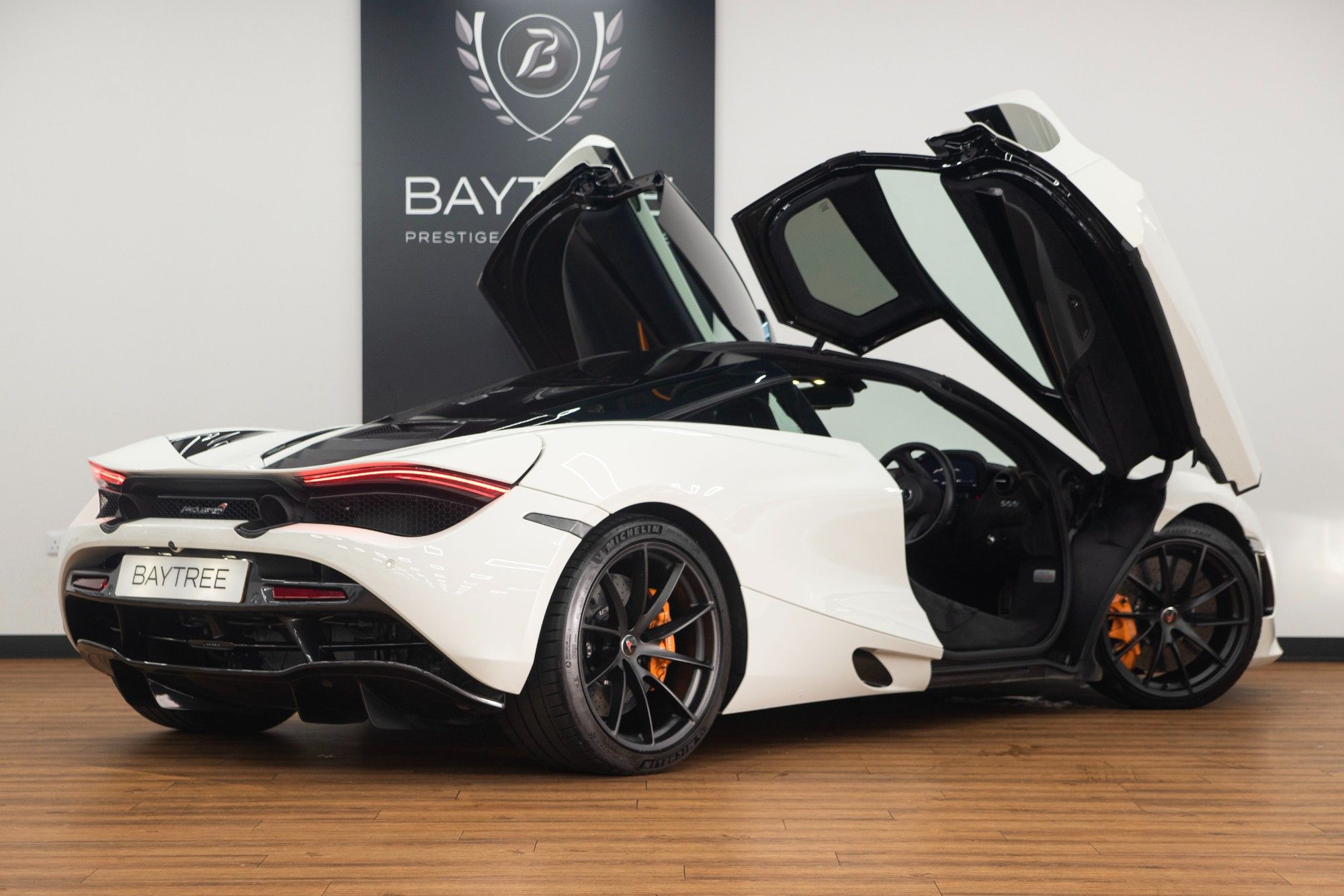 USED 2018 67 MCLAREN 720S 4.0T V8 Coupe  