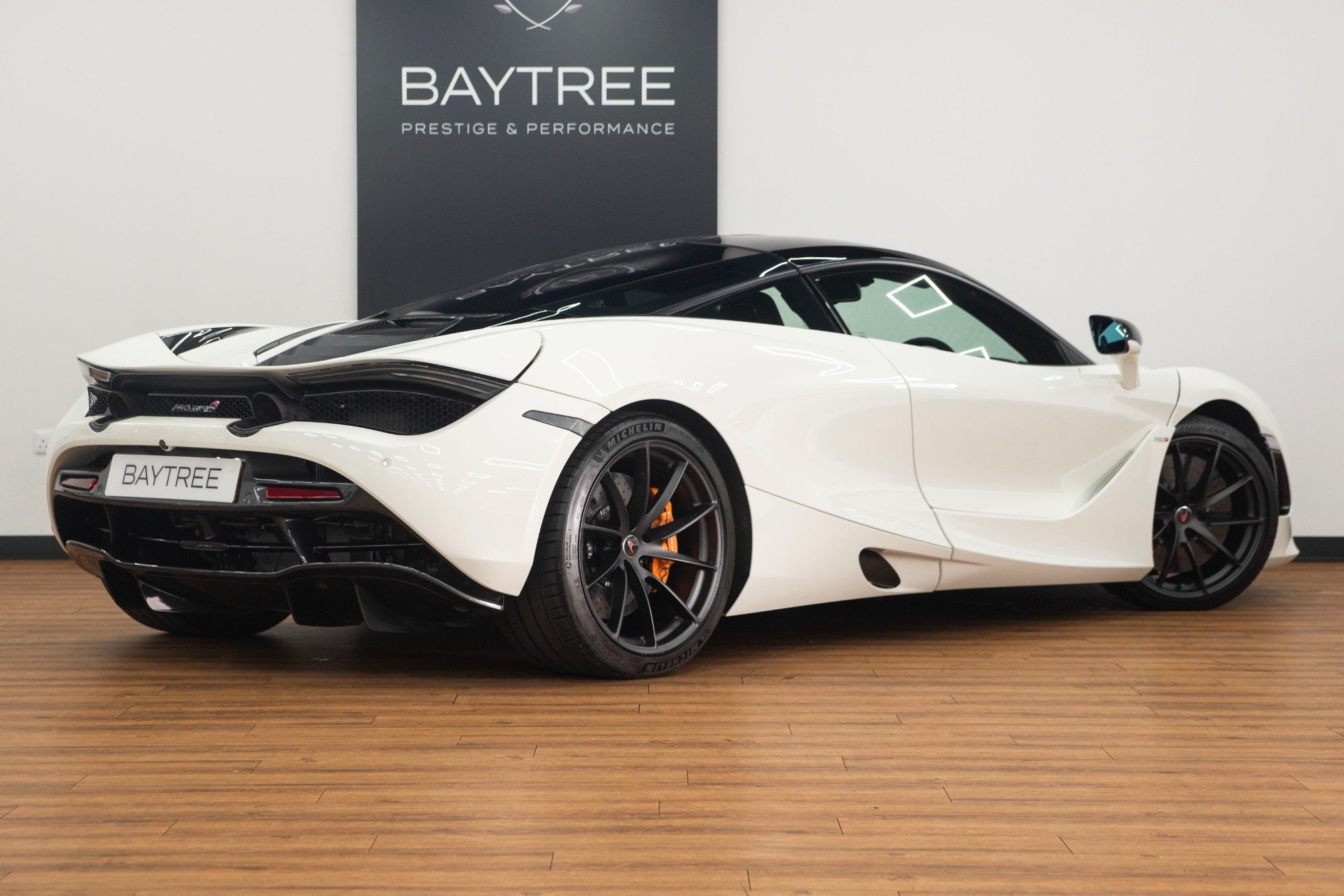 USED 2018 67 MCLAREN 720S 4.0T V8 Coupe  