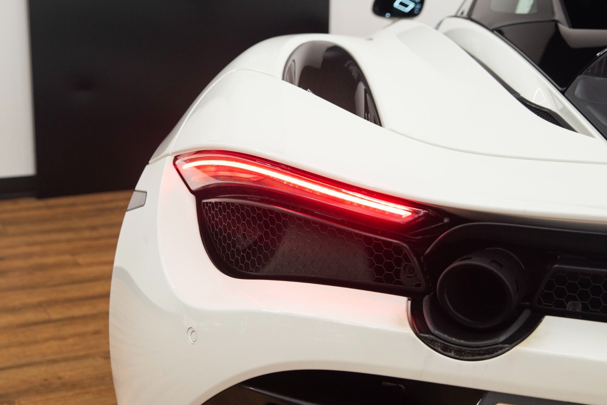 USED 2018 67 MCLAREN 720S 4.0T V8 Coupe  