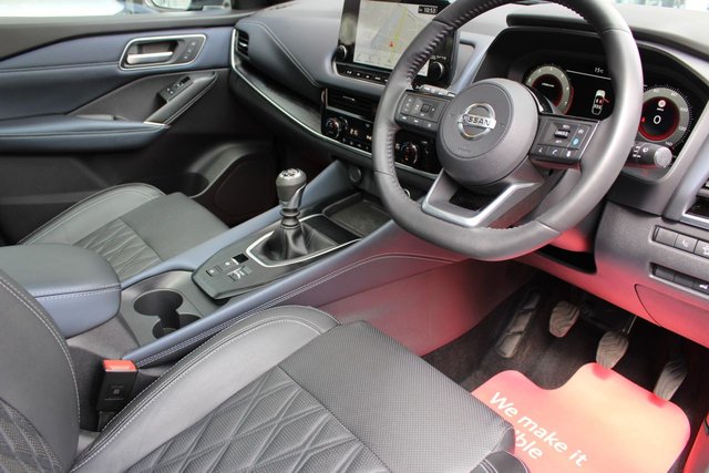 2021 NISSAN QASHQAI 1.3 DIG-T MHEV Tekna+ SUV 5dr Petrol Hybrid Manual Euro 6 (s/s) (158 ps) - Photo 11