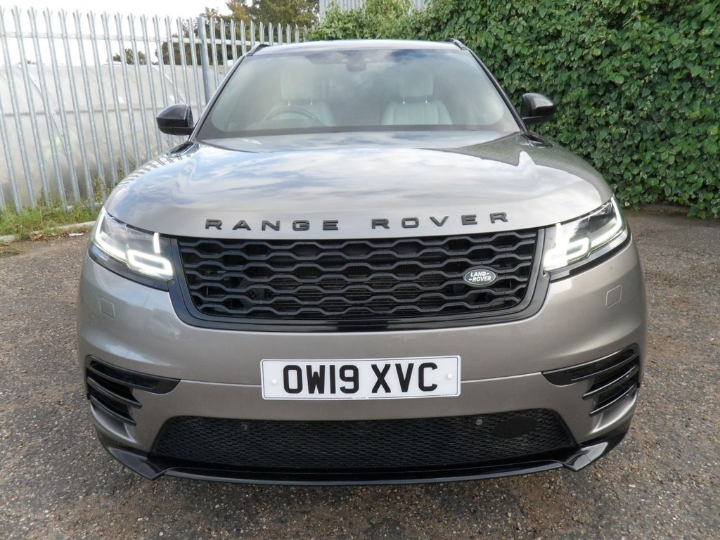 USED 2019 19 LAND ROVER RANGE ROVER VELAR 2.0 D240 R-Dynamic HSE SUV 5dr Diesel Auto 4WD Euro 6 (s/s) (240 ps) SiliconSilver PanRoof MeridianHifi