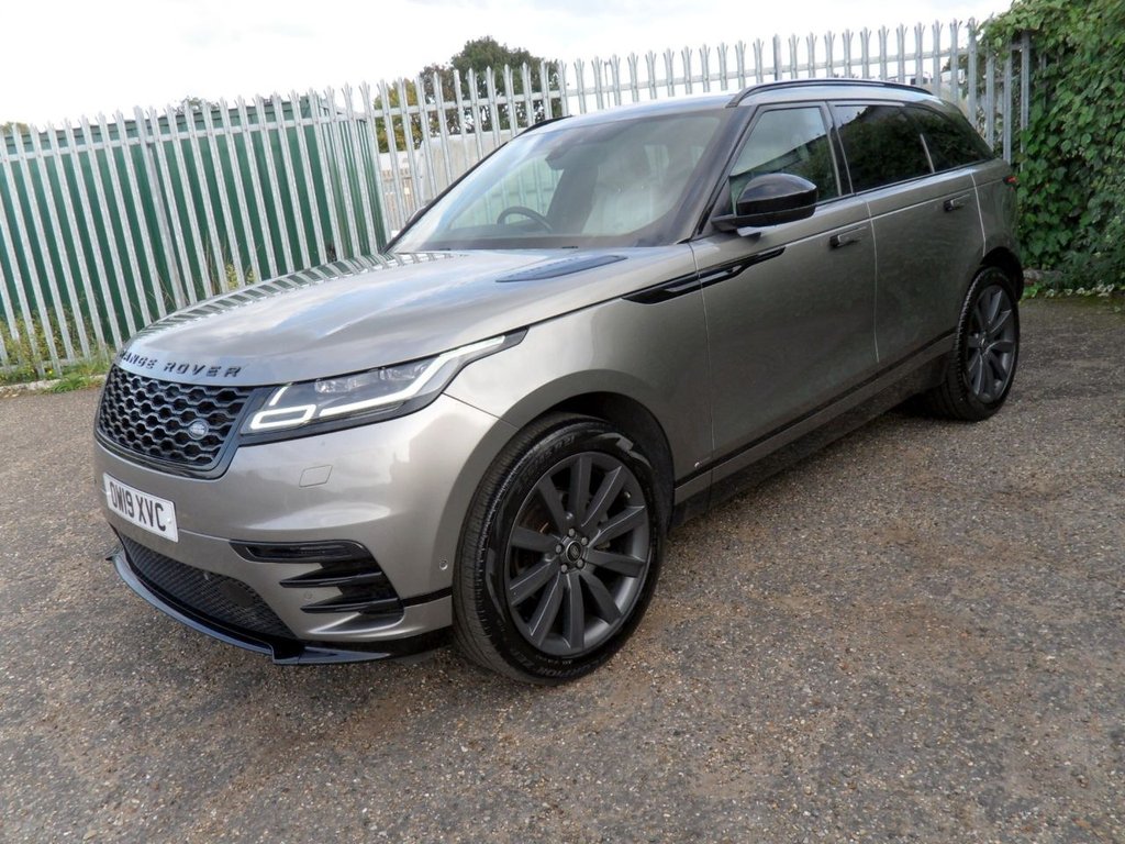 USED 2019 19 LAND ROVER RANGE ROVER VELAR 2.0 D240 R-Dynamic HSE SUV 5dr Diesel Auto 4WD Euro 6 (s/s) (240 ps) SiliconSilver PanRoof MeridianHifi