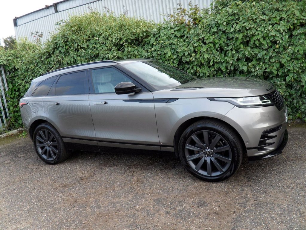 USED 2019 19 LAND ROVER RANGE ROVER VELAR 2.0 D240 R-Dynamic HSE SUV 5dr Diesel Auto 4WD Euro 6 (s/s) (240 ps) SiliconSilver PanRoof MeridianHifi