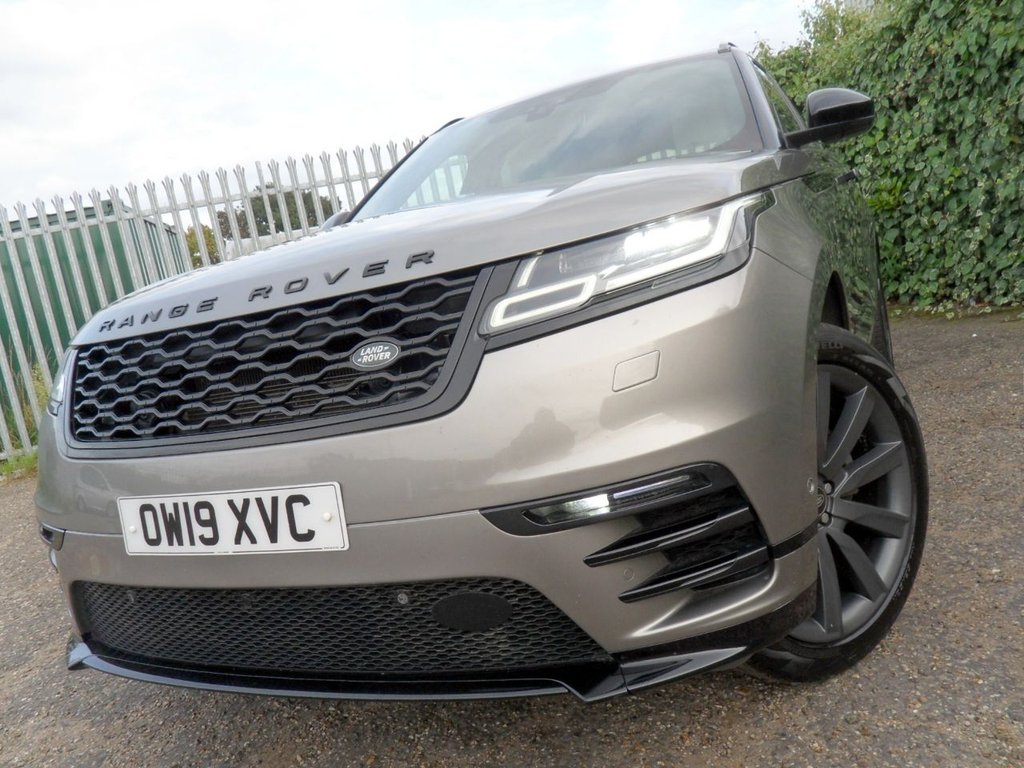 USED 2019 19 LAND ROVER RANGE ROVER VELAR 2.0 D240 R-Dynamic HSE SUV 5dr Diesel Auto 4WD Euro 6 (s/s) (240 ps) SiliconSilver PanRoof MeridianHifi