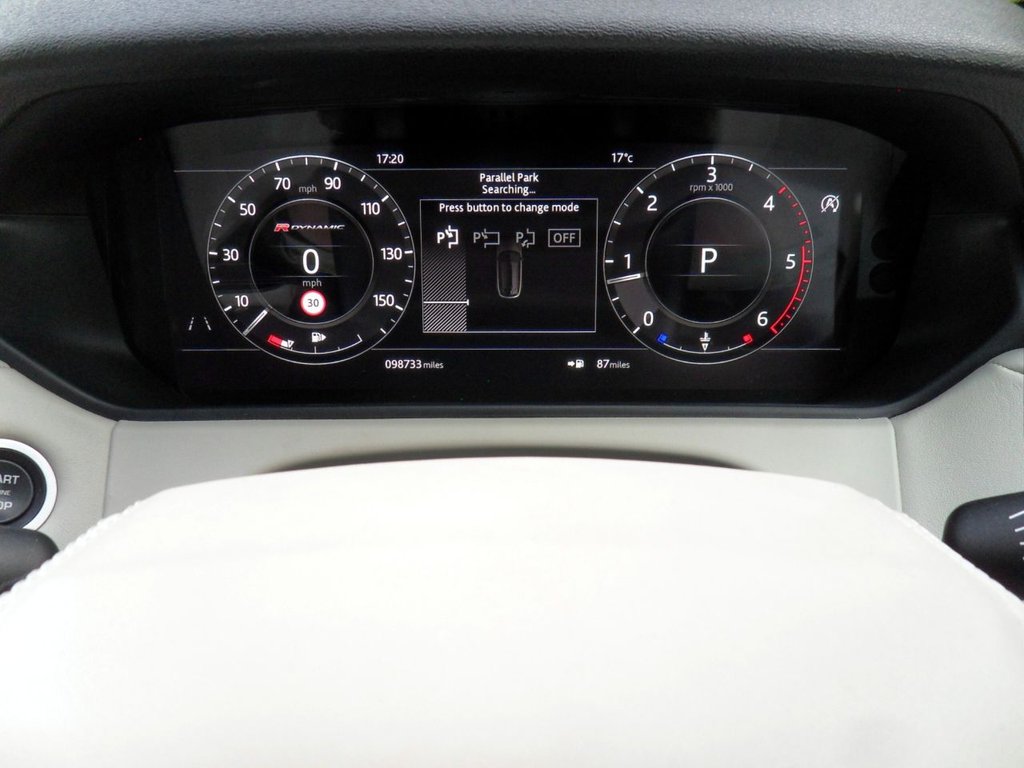 USED 2019 19 LAND ROVER RANGE ROVER VELAR 2.0 D240 R-Dynamic HSE SUV 5dr Diesel Auto 4WD Euro 6 (s/s) (240 ps) SiliconSilver PanRoof MeridianHifi