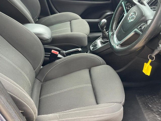 View our VAUXHALL ZAFIRA TOURER