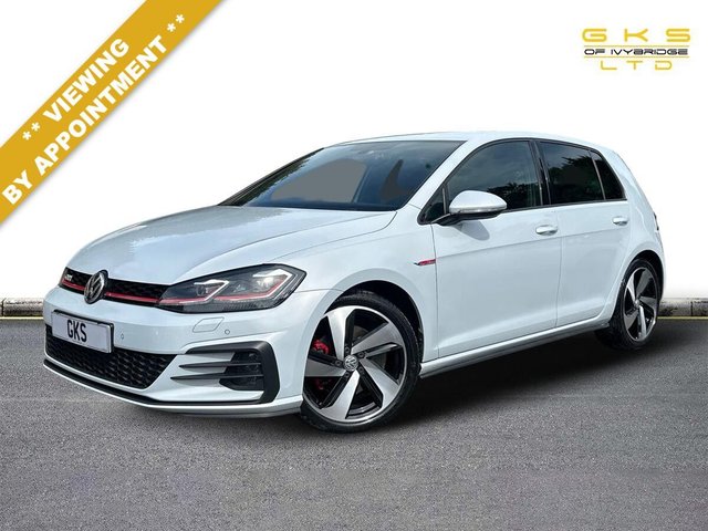 View our Volkswagen Golf range