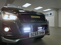 USED 2019 69 ISUZU D-MAX 1.9 TD 164 BHP BLADE PLUS EDITION 4WD AUTOMATIC CANOPY ( NO VAT ! ) 1 OWNER | CANOPY | LIMITED EDITION | NO VAT