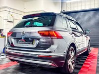 USED 2017 17 VOLKSWAGEN TIGUAN 2.0 TDI SEL SUV 5dr Diesel Manual Euro 6 (s/s) (150 ps) 