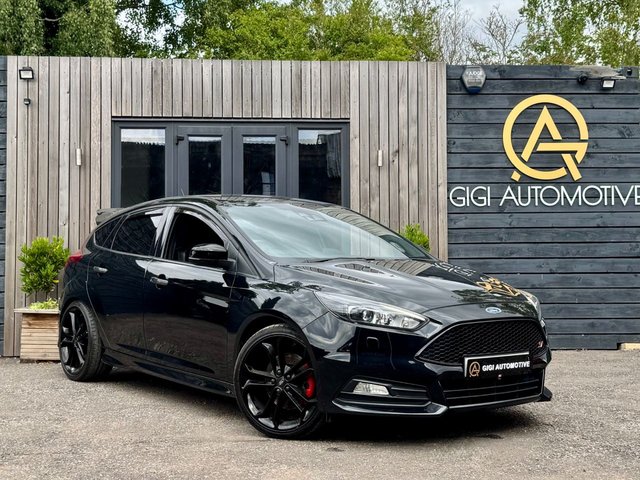 2015 65 Ford Focus 2.0T EcoBoost ST-3 Hatchback 5dr Petrol Manual Euro 6 (s/s) (250 ps)