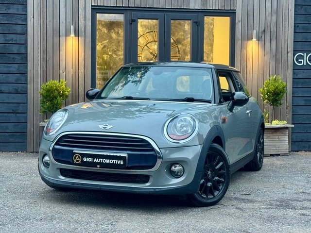 2017 17 MINI Hatch 1.5 Cooper Hatchback 3dr Petrol Manual Euro 6 (s/s) (136 ps)