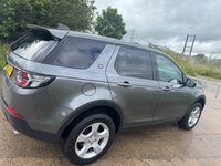USED 2018 18 LAND ROVER DISCOVERY SPORT 2.0 eD4 Pure SUV 5dr Diesel Manual Euro 6 (s/s) (5 Seat) (150 ps) LAND ROVER ENHANCED SOUND SYSTEM + FINISHED IN CORRIS GREY + REAR PARKING SENSORS + DAB RADIO + LANE DEPARTURE WARNING + DAB RADIO + CRUISE CONTROL + EBONY WINDSOR LEATHER STEERING WHEEL + ELECTRIC PACK + BLUETOOTH WITH USB CHARGING + PRIVACY GLASS + 18' 5 SPOKE STYLE ALLOY WHEELS