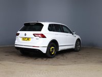 USED 2017 17 VOLKSWAGEN TIGUAN 2.0 TDI BlueMotion Tech R-Line SUV 5dr Diesel DSG 4Motion Euro 6 (s/s) (150 ps) GREAT SERVICE HISTORY 2 KEYS BOOK PACK SERVICED AND 1 YEAR MOT WITHIN THE SALE