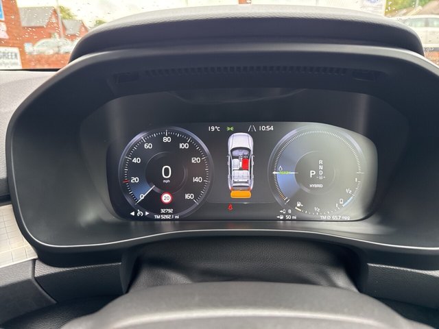 2022 Volvo Xc40 1.5L Plus 5dr - Photo 9