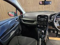 USED 2019 69 RENAULT CLIO 0.9 TCe Play Hatchback 5dr Petrol Manual Euro 6 (s/s) (90 ps) Serviced+MOT'd+6Month Warranty