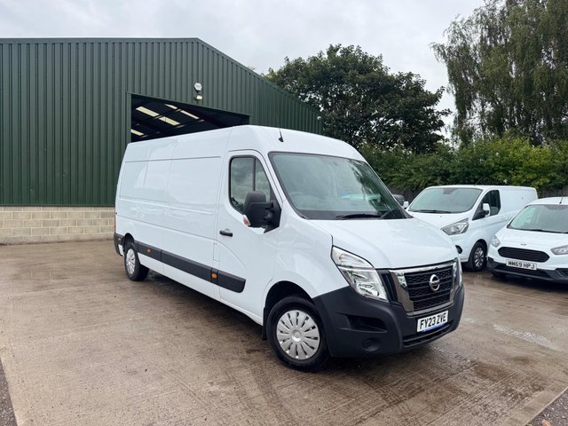 View our NISSAN INTERSTAR