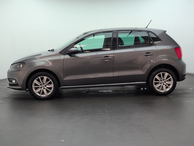 USED 2017 17 Volkswagen Polo 1.2 TSI Bluemotion Tech Match Edition Hatchback 5dr Petrol Manual Euro 6 (s/S) (90 Ps) - Alloy, Cruise, Bluetooth