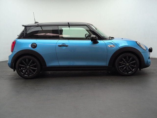 USED 2016 Y MINI Hatch 2.0 Cooper S Hatchback 3dr Petrol Manual Euro 6 (s/S) (192 Ps) Chili Pack+bluetooth