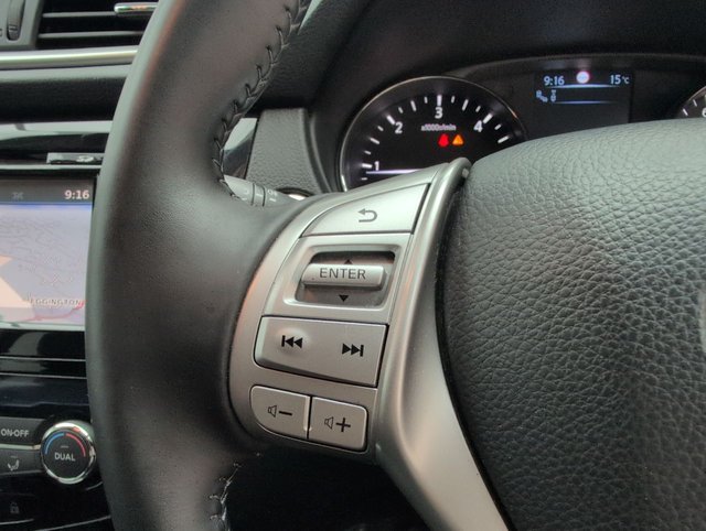 USED 2015 15 Nissan Qashqai 1.6 DCI Tekna Suv 5dr Diesel Xtron 2WD Euro 5 (s/S) (130 Ps) Brake Assist+cruise Control