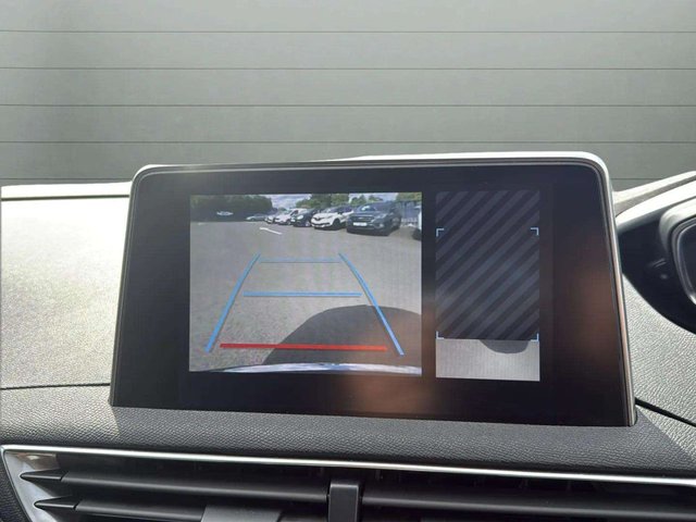 View our PEUGEOT 3008